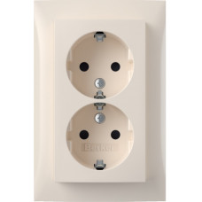Розетка з з/к , 16А/250В, подвійна цільна, зі шторками, колір слонова кістка, глянець, S.1 Berker 47598982